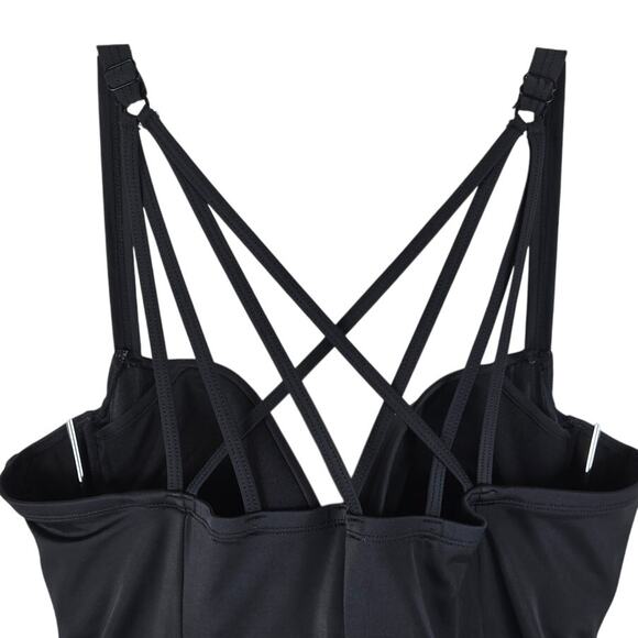 Torrid Black One Piece Rouch Front Underwire Women's Bathing Suit 3 - 3X - Picture 3 of 7